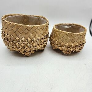 Handwoven Hawaiian Lauhala 6-Point Star Basket Set of 2 with Plastic Liners